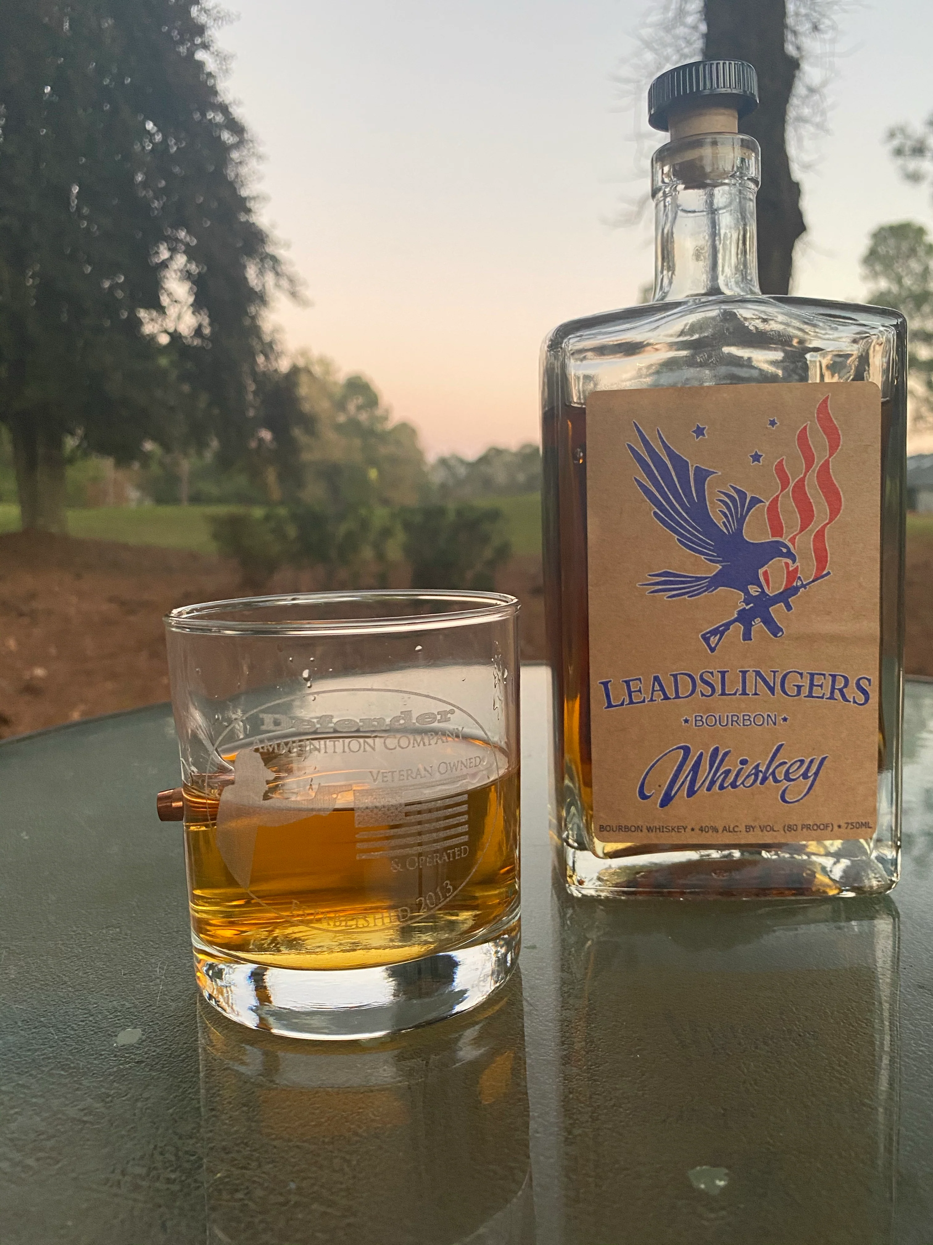 Defender Whiskey Drinker Set - Image 3